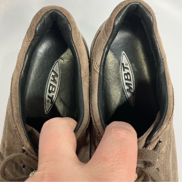 MBT taupe suede walking sneakers Swiss engineered size 8-8.5 - Picture 4 of 9